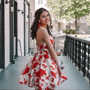 Homecoming, prom, formal dress